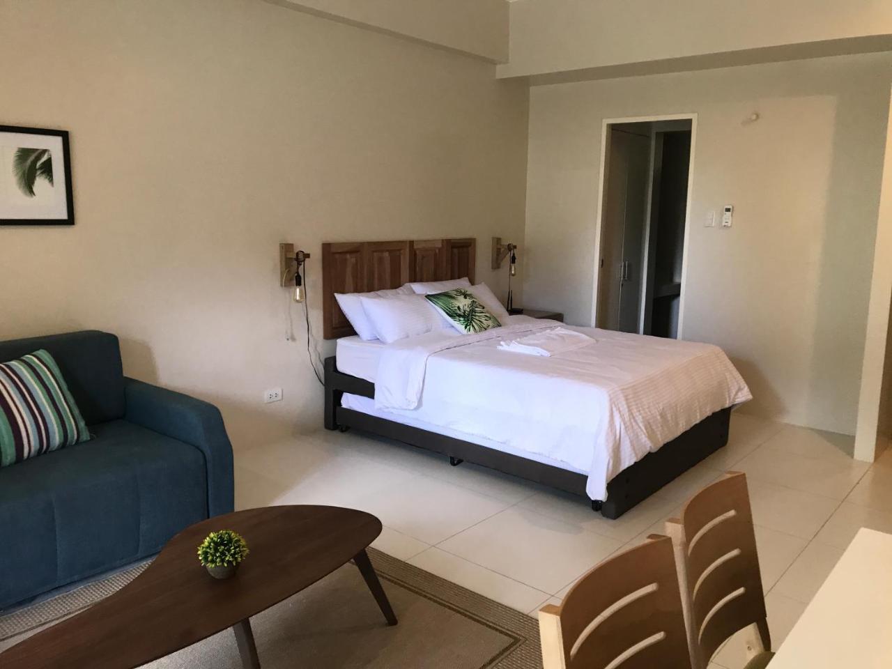 Creys Condo At Pico De Loro Cove Nasugbu Luaran gambar